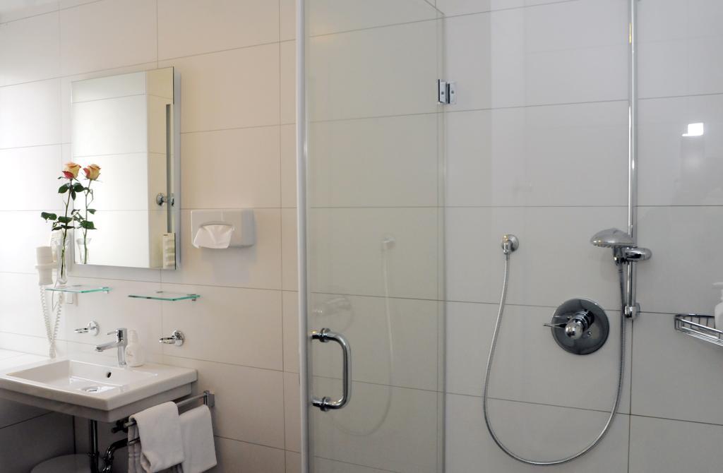 Hotel Am Alten Park Augsburg Phòng bức ảnh